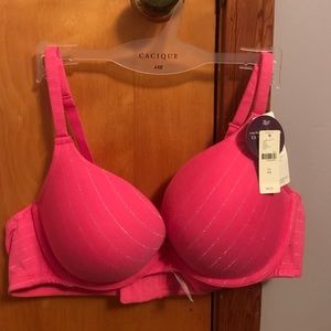 Plunge push up bra *NWT*